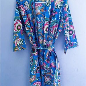 Kimono so vibrant so colorful